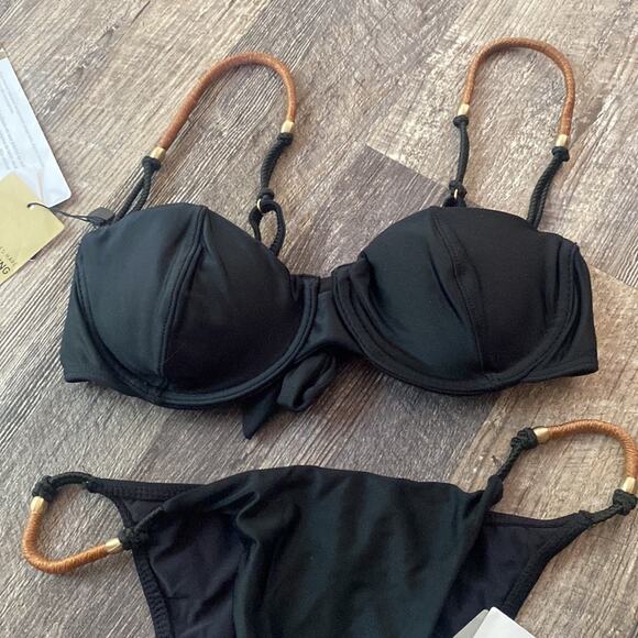 Elis Detail Bikini Set by Vix Hermanny - Picture 7 of 13